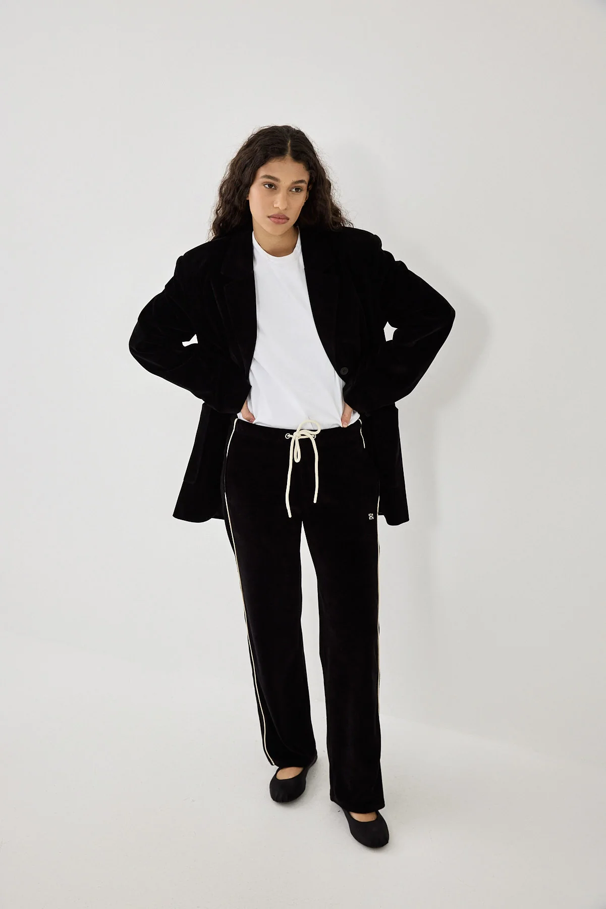 Velvet Jogger - Image 3