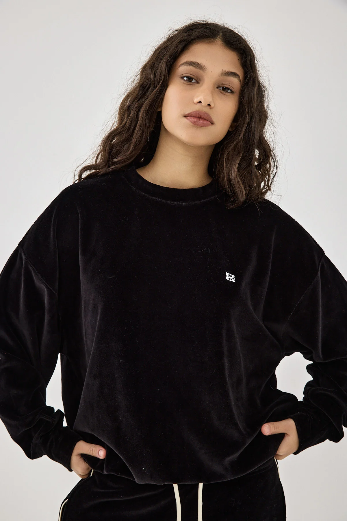 Velvet Sweatshirt - Image 6