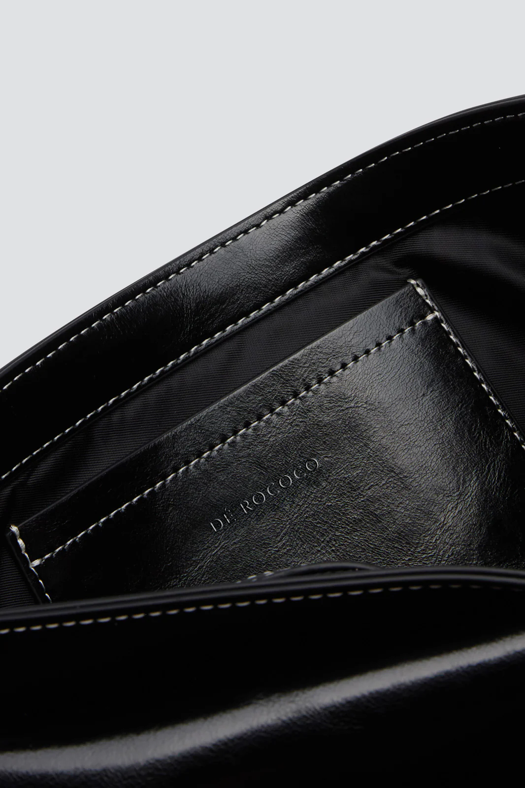 Yvon Shoulder Bag - Image 9
